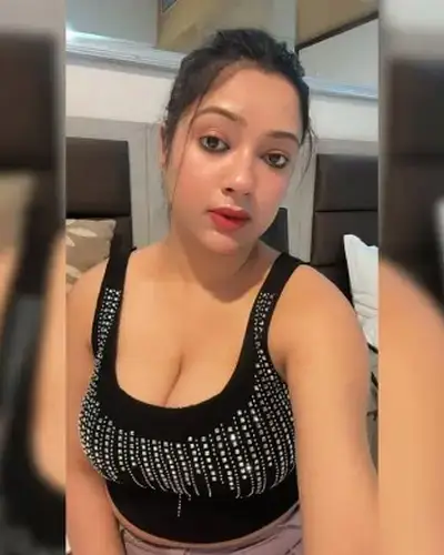 Call Girls Service Amgaon
