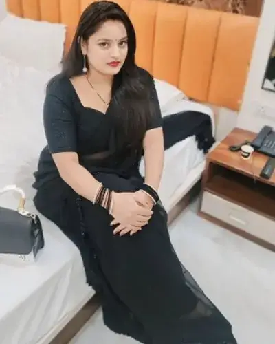 Escort Service Amgaon